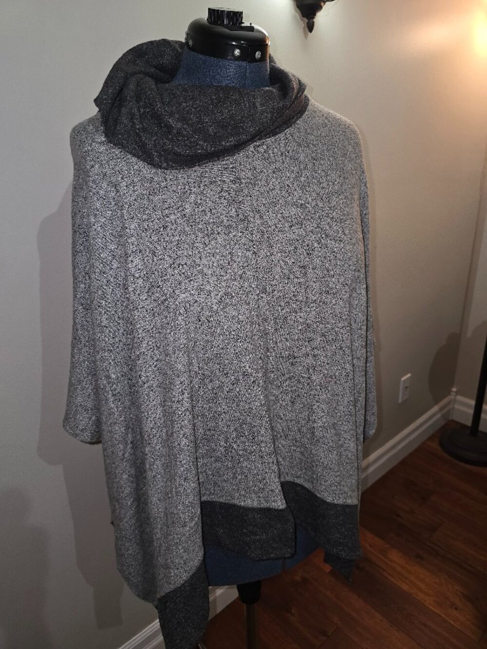 White House Black Market Wrap